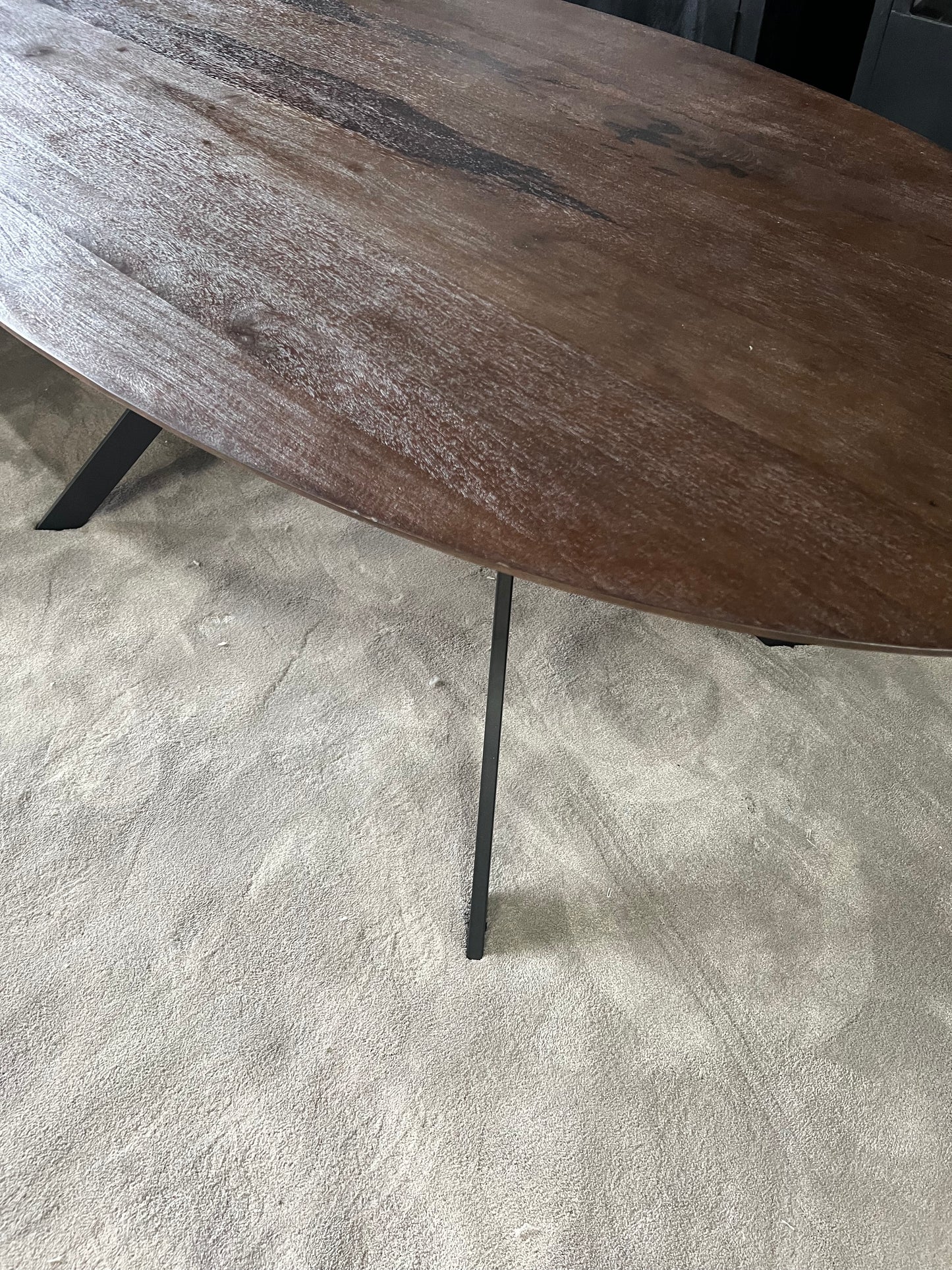 Eettafel ovaal bruin - mangohout 200cm (Showmodel)