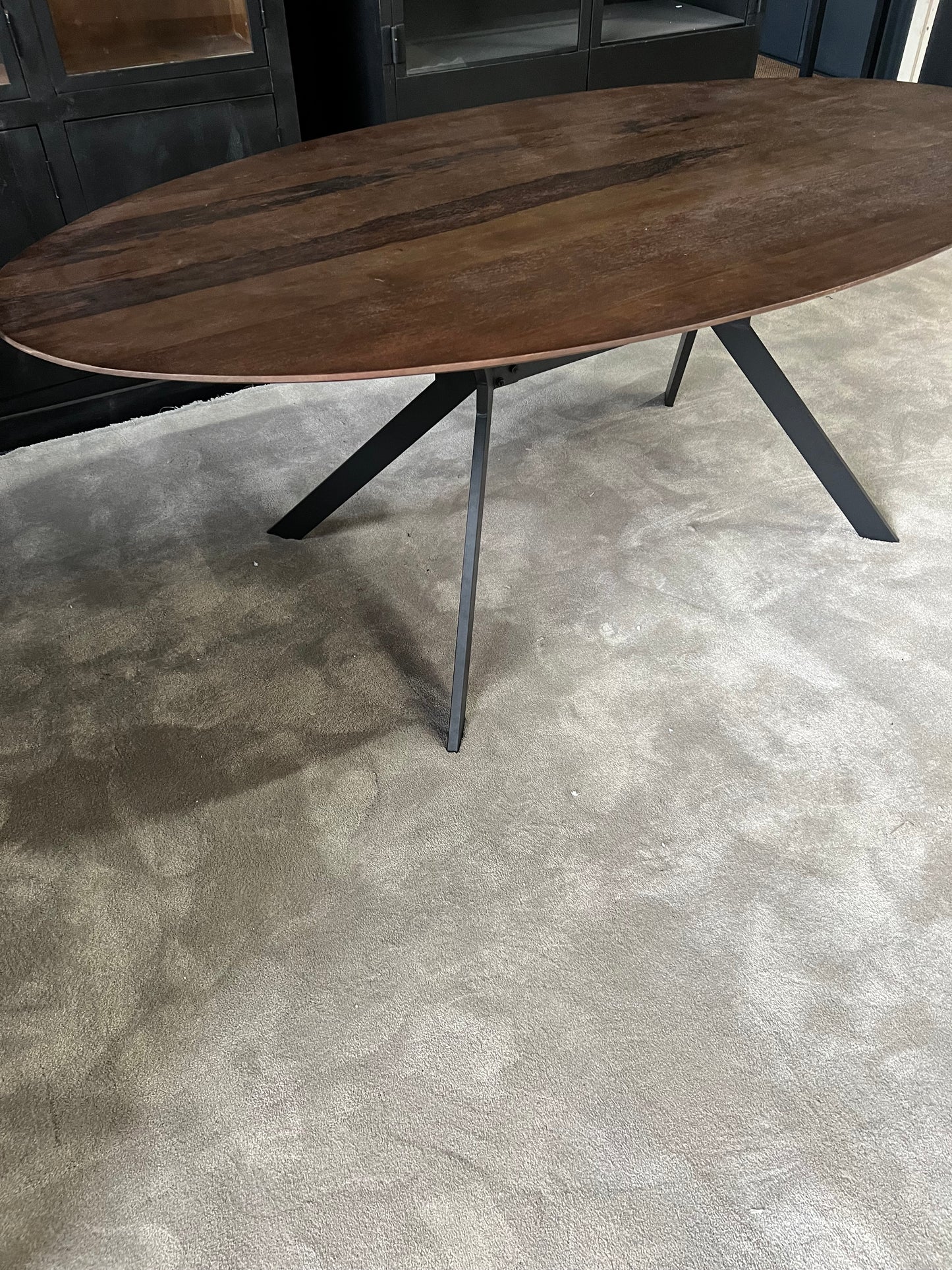 Eettafel ovaal bruin - mangohout 200cm (Showmodel)