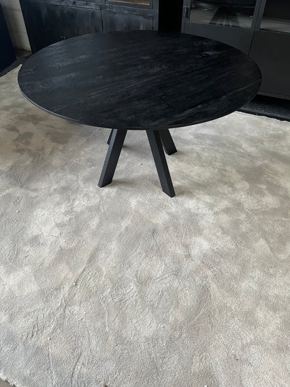 Eettafel rond zwart 130cm - mangohout (Showmodel)