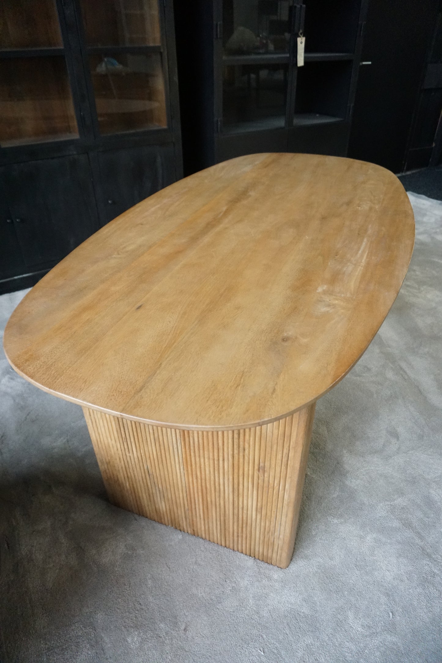 Eettafel Ovaal Naturel 180 cm – Mangohout (Showmodel)